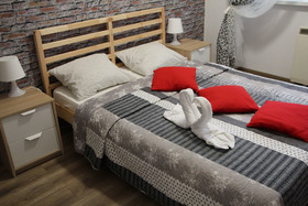 Lorf Hostel & Apartments