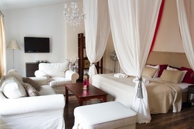 Lounge Apartments