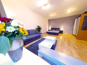 Meyo Apartments