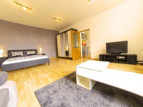 Meyo Apartments