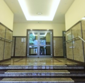 Mondrian Luxury Suites & Apartments Krakow Old Town