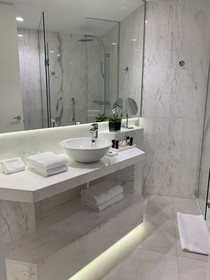 Mondrian Luxury Suites & Apartments Krakow Old Town