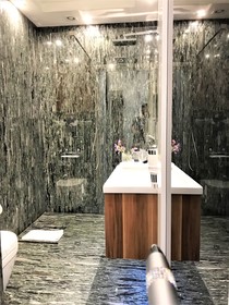 Mondrian Luxury Suites & Apartments Krakow Old Town