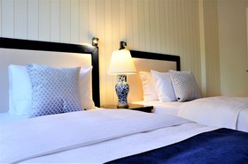 Mondrian Luxury Suites & Apartments Krakow Old Town