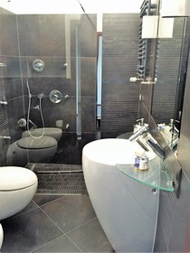 Mondrian Luxury Suites & Apartments Krakow Old Town