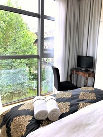 Mondrian Luxury Suites & Apartments Krakow Old Town