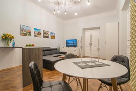 Old Town Residence Bis