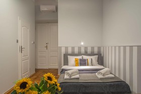 Old Town Residence Bis