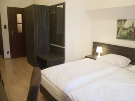 Pergamin Apartments