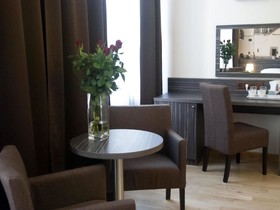 Pergamin Apartments