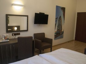 Pergamin Apartments