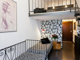 Pergamin Apartments