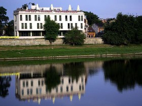 Poleski