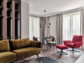 Radisson Red Hotel & Radisson Red Apartments Krakow