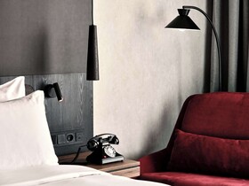 Radisson Red Hotel & Radisson Red Apartments Krakow