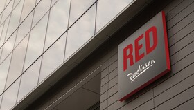 Radisson Red Hotel & Radisson Red Apartments Krakow