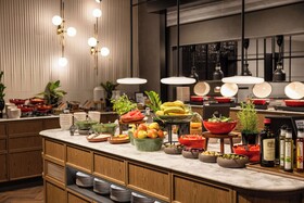 Radisson Red Hotel & Radisson Red Apartments Krakow