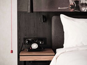 Radisson Red Hotel & Radisson Red Apartments Krakow