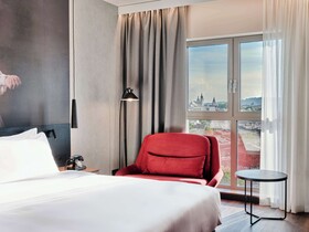 Radisson Red Hotel & Radisson Red Apartments Krakow