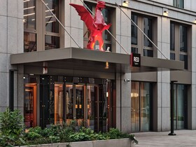 Radisson Red Hotel & Radisson Red Apartments Krakow