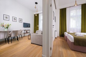 Rajska Residence