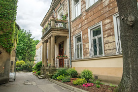 Red Kurka Apartments