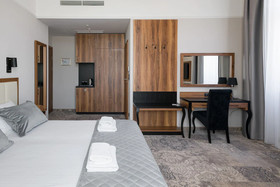 Sky Hotel Kraków