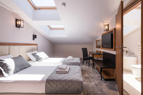 Sky Hotel Kraków