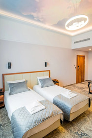 Sky Hotel Kraków