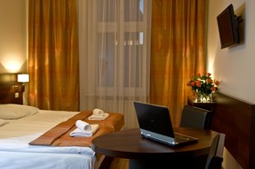 Spatz Aparthotel