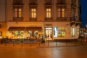 Spatz Aparthotel