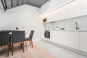 Venetian House Aparthotel