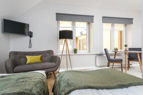 Venetian House Aparthotel