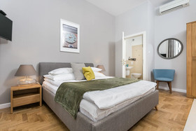 Venetian House Aparthotel