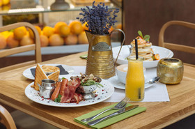 Venetian House Aparthotel