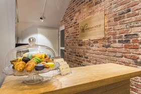 Venetian House Aparthotel