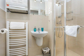 Venetian House Aparthotel