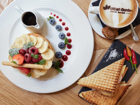 Venetian House Aparthotel