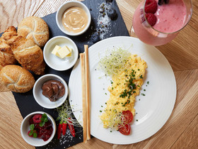 Venetian House Aparthotel