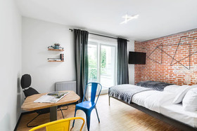 Well Well Aparthotel