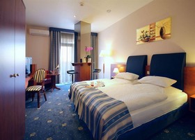 Hotel Gwarna