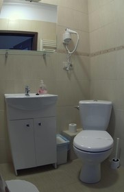 Bedrooms 64