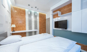 Estate Center Rooms Ilumino