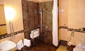 Hotel Savoy