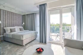 N.11 Apartamenty Mikolajki