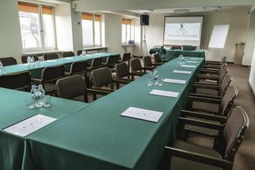Hotel Accademia w Ostrowiec