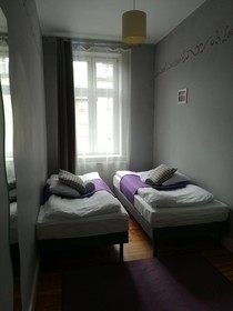 Blooms Boutique Hostel Inn & Apartments
