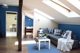 Blooms Boutique Hostel Inn & Apartments