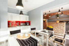 Cinema Hostel & Apartments