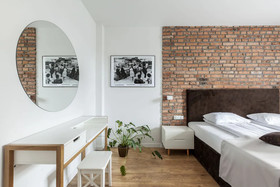 Cinema Hostel & Apartments